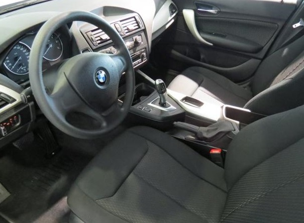 Left hand drive car BMW 1 SERIES (01/12/2012) - 